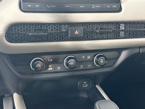 Used 2024 Honda HR-V LX image 15