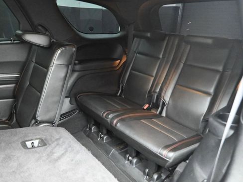 Used 2023 Dodge Durango GT RWD image 13