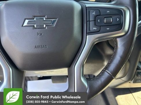 Used 2020 Chevrolet Silverado 1500 RST AWD/4WD image 17