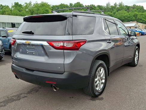 Used 2021 Chevrolet Traverse LT AWD/4WD image 10