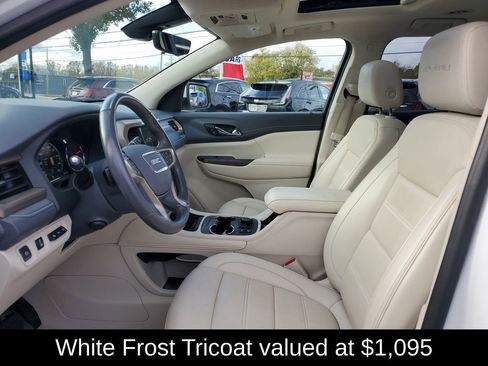 Used 2021 GMC Acadia Denali w/ Denali Technology Package image 6