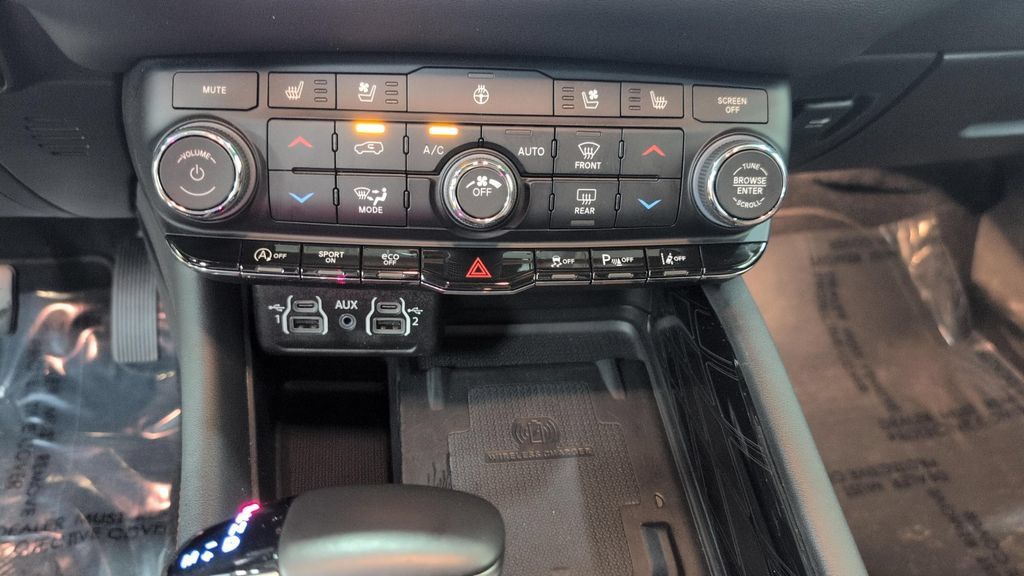 Used 2024 Dodge Durango Citadel AWD/4WD image 15