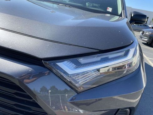 Used 2024 Toyota RAV4 LE FWD image 8