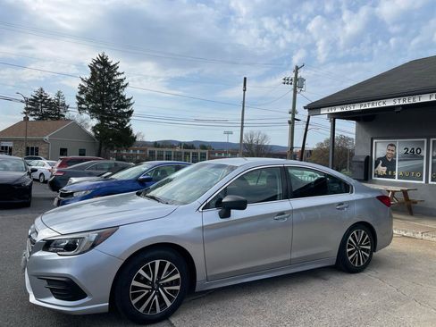 Used 2019 Subaru Legacy 2.5i image 9