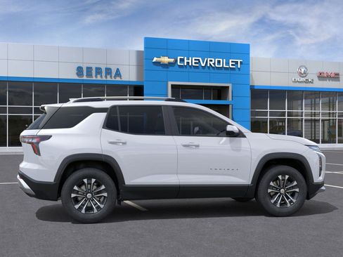 New 2026 Chevrolet Equinox LT w/ Convenience Package II image 5