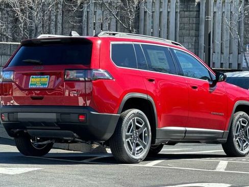 New 2026 Jeep Cherokee Laredo AWD/4WD image 4