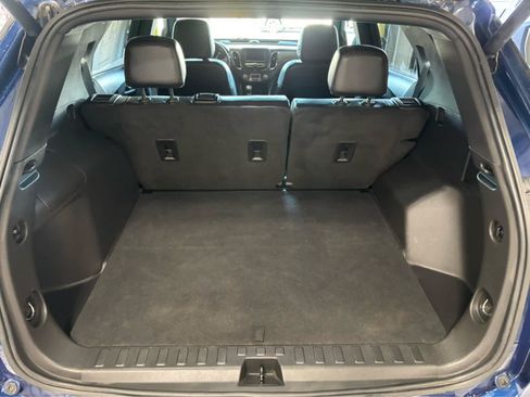 Used 2022 Chevrolet Equinox RS AWD/4WD image 12