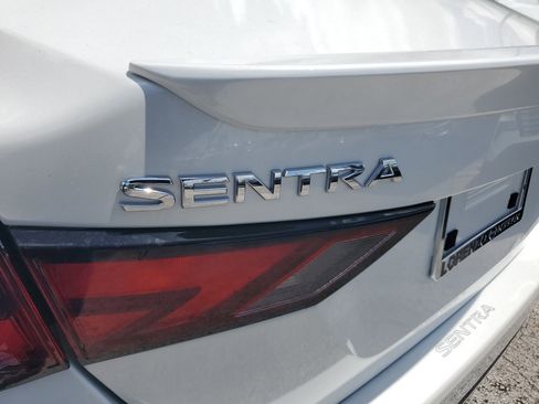 New 2025 Nissan Sentra SR w/ SR Premium Package image 8