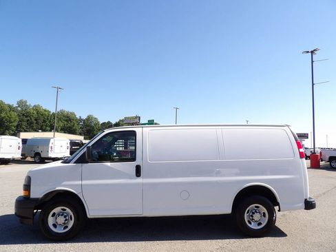 Used 2021 Chevrolet Express 2500 w/ Safety Package RWD image 57
