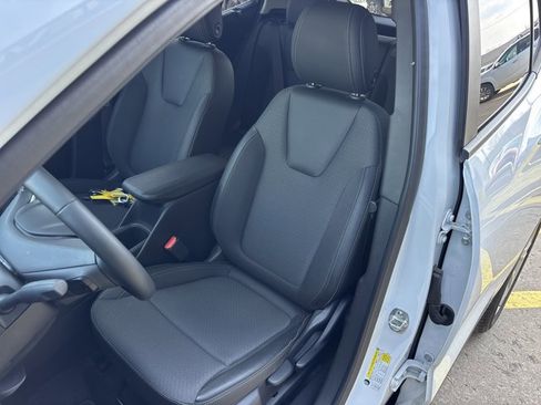 Used 2025 Buick Encore GX Preferred image 18