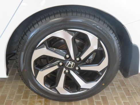 Used 2016 Honda Accord EX-L image 8