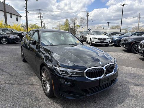 Used 2023 BMW 330i xDrive Sedan w/ Driving Assistance Package image 5