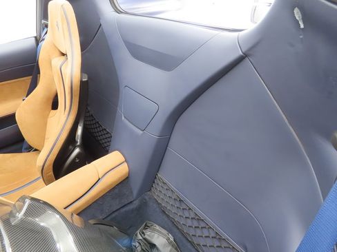 Used 2021 Ferrari 812 GTS image 28