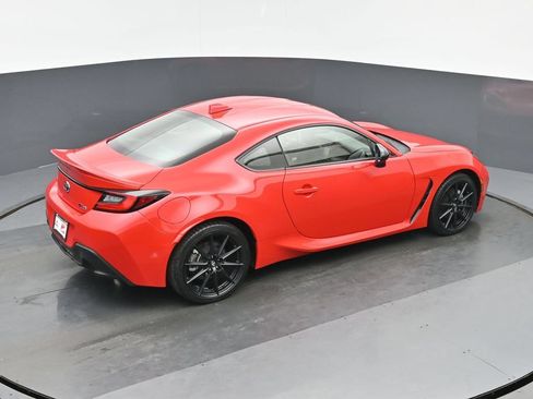 Used 2024 Toyota GR86 Premium RWD image 16