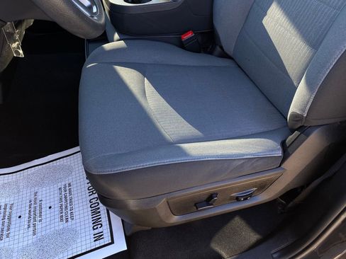 Used 2023 RAM 1500 Classic SLT image 12