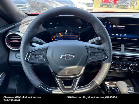 New 2026 Chevrolet Trax RS w/ Sunroof Package FWD image 16