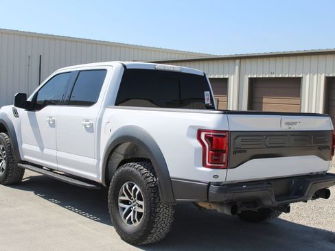 Used 2018 Ford F150 Raptor w/ Equipment Group 802A Luxury image 4