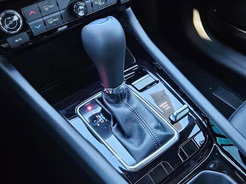 New 2026 Jeep Compass Latitude image 13