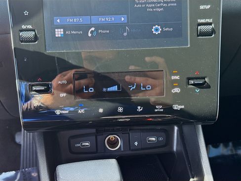 Used 2024 Hyundai Tucson SEL image 12