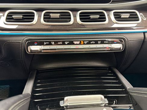 Used 2022 Mercedes-Benz GLE 450 4MATIC image 24