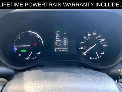 Used 2022 Toyota Sienna LE image 19