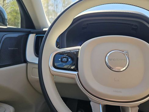 New 2026 Volvo XC60 T8 Ultra w/ Climate Package AWD/4WD image 31