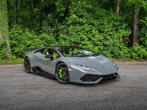 Used 2017 Lamborghini Huracan LP 610-4 AWD/4WD image 97