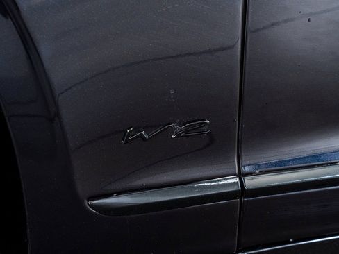 Used 2020 Bentley Flying Spur W12 image 22