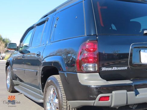Used 2002 Chevrolet TrailBlazer LT w/ LT Leather Plus Pkg image 25
