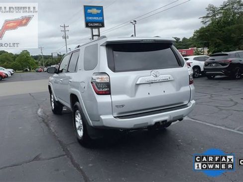Used 2024 Toyota 4Runner SR5 image 7