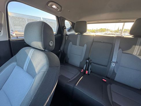 Used 2025 Chevrolet Blazer LT FWD image 41