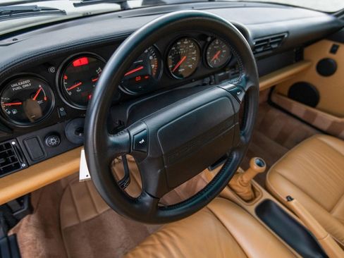 Used 1992 Porsche 911 Turbo image 19
