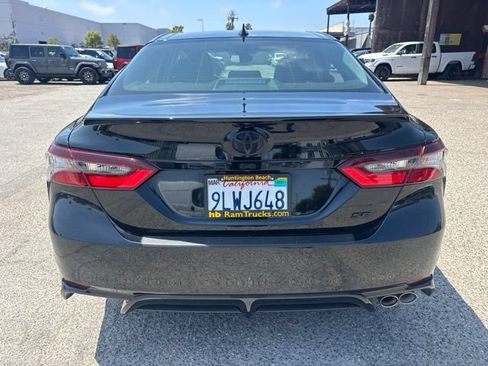 Used 2024 Toyota Camry SE FWD image 6
