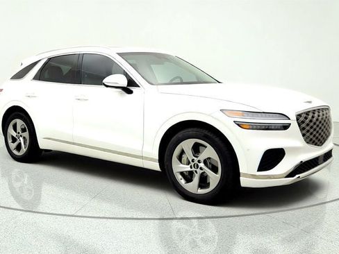 Used 2026 Genesis GV70 2.5T Advanced AWD/4WD image 3