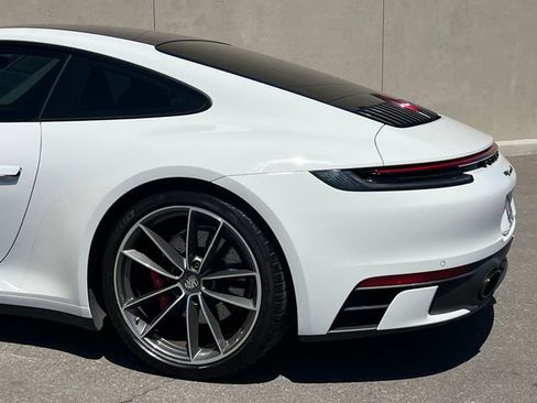 Used 2020 Porsche 911 Carrera S RWD image 8