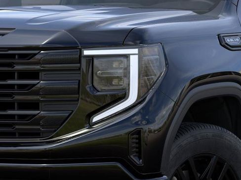 New 2026 GMC Sierra 1500 Elevation w/ Preferred Package AWD/4WD image 34