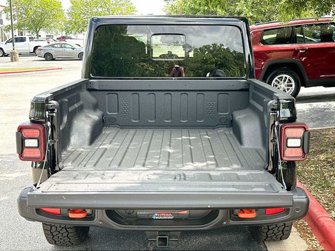 New 2026 Jeep Gladiator Mojave AWD/4WD image 28