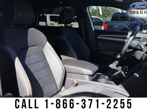 Used 2023 Volkswagen Atlas Cross Sport SEL Premium R-Line image 34
