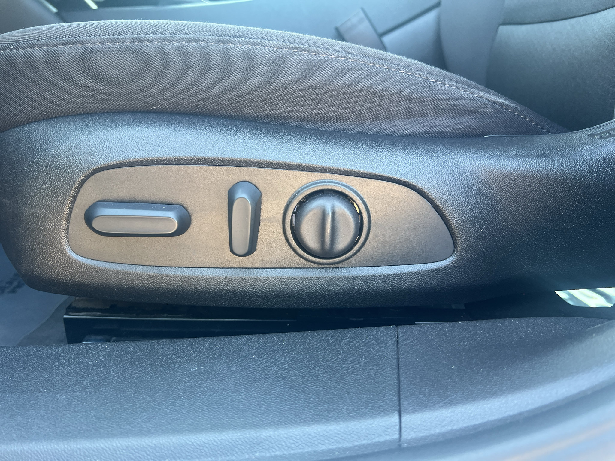 Used 2024 Chevrolet Malibu LT FWD image 20