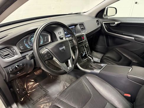 Used 2014 Volvo S60 T5 w/ Climate Package image 14