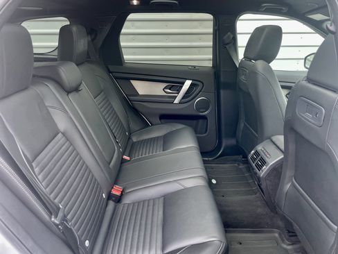 Certified 2024 Land Rover Discovery Sport Dynamic SE image 31