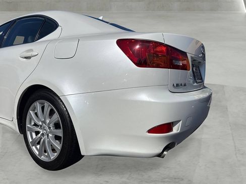 Used 2008 Lexus IS 250 w/ Premium Pkg RWD image 33