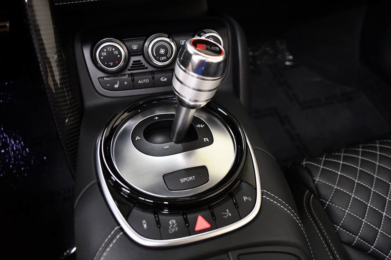 Used 2015 Audi R8 V10 AWD/4WD image 17