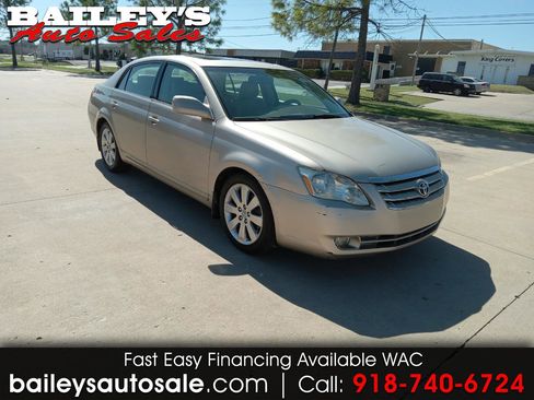 Used 2005 Toyota Avalon Limited image 1