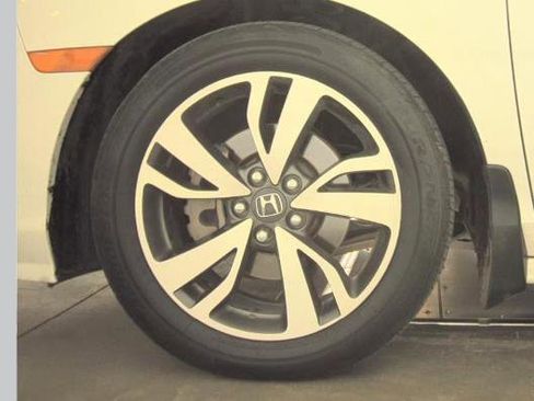 Used 2022 Honda Odyssey Touring image 7