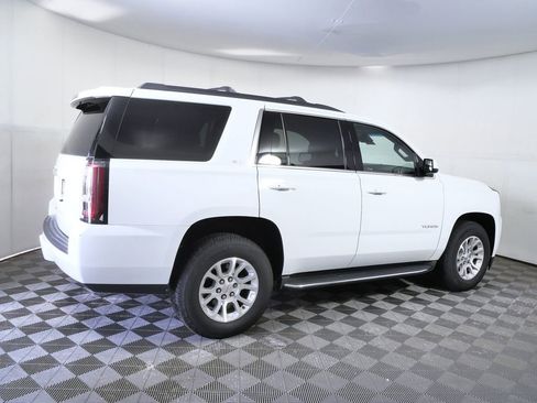 Used 2016 GMC Yukon SLT w/ HD Trailering Package AWD/4WD image 9