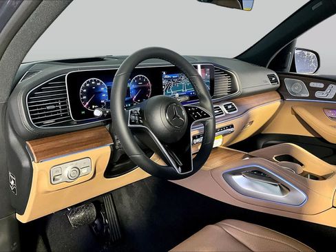 New 2026 Mercedes-Benz GLE 450 4MATIC image 9