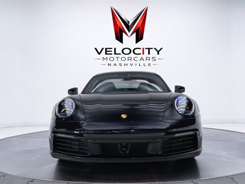 Used 2024 Porsche 911 Carrera RWD image 18