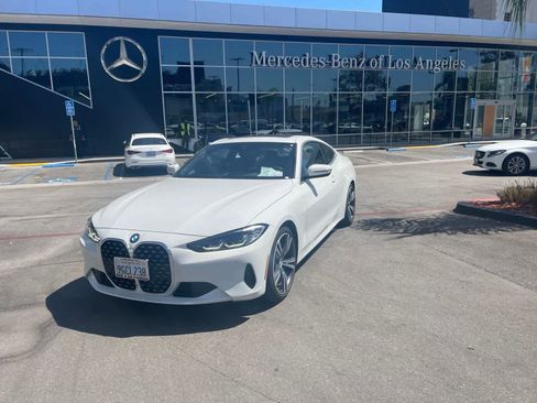 Used 2024 BMW 430i Coupe w/ Convenience Package RWD image 2