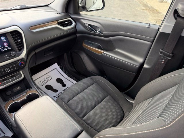 Used 2021 GMC Acadia SLE w/ Driver Convenience Package FWD image 19